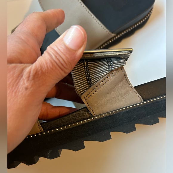 Sorel Women's Roaming Buckle Slide Sandal Size US 8.5 - Picture 6 of 6